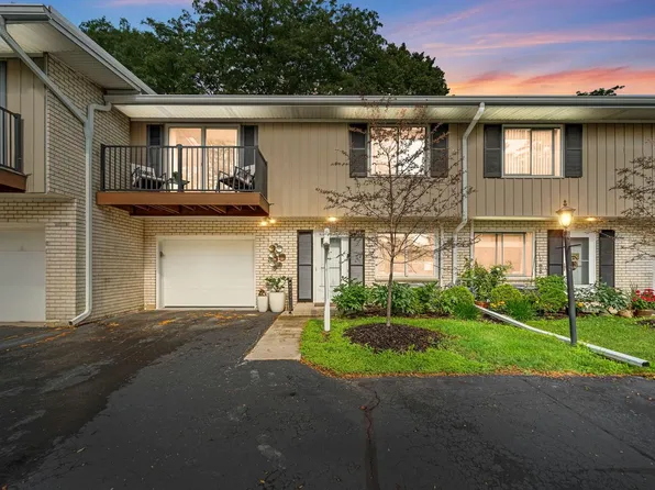 12909 North Colony DRIVE, Mequon, WI 53097