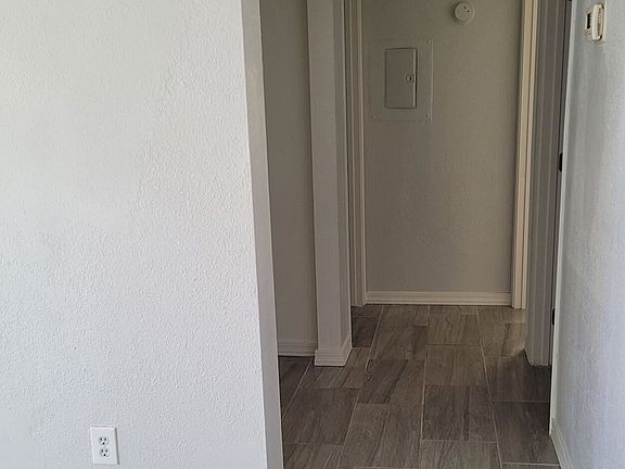 5th image of 2732 E Tierra Buena Ln #4