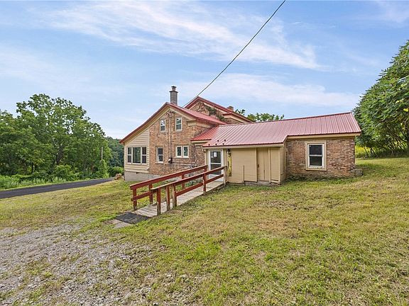 5th image of 3263 Lembke Rd