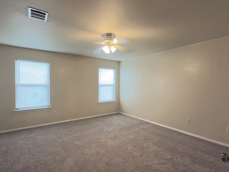 4105 Kings Canyon Dr — Photo 17
