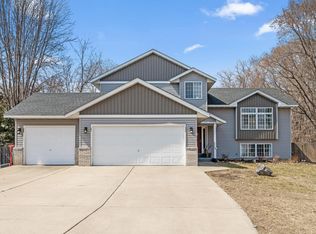 12125 Kentucky Cir, Champlin, MN 55316