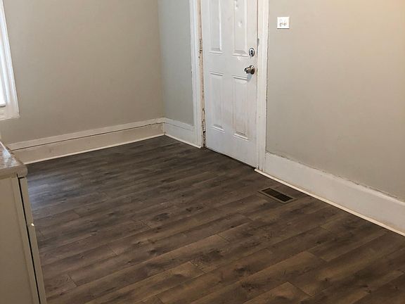 4th image of 2096 W 93rd St #2
