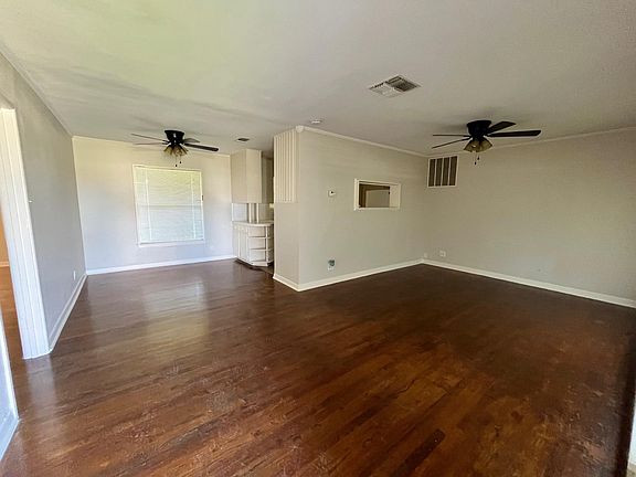 2nd image of 326 Beryl Dr