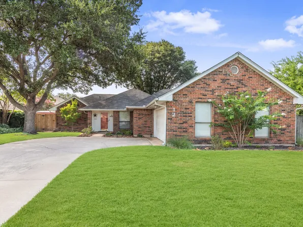 12 Chimney Rock Dr, Trophy Club, TX 76262