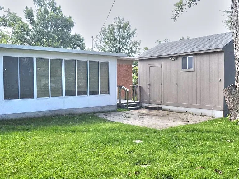 11015 Visalia Dr — Photo 11