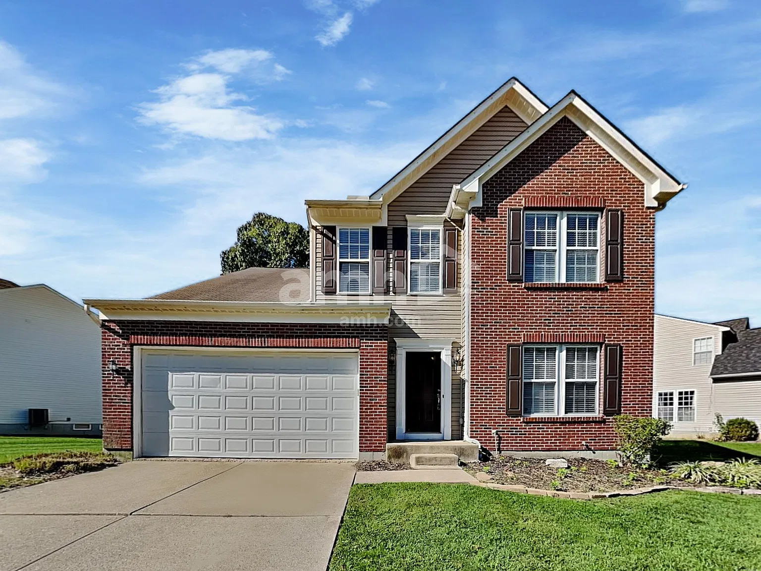 4 bed, 2.5 bath, 2358 sqft, $2,705 — Photo 1