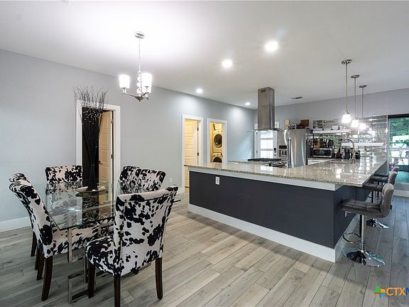 4th image of 2707 Albin Dr