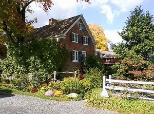 1983 Indian Fields Rd, Feura Bush, NY 12067