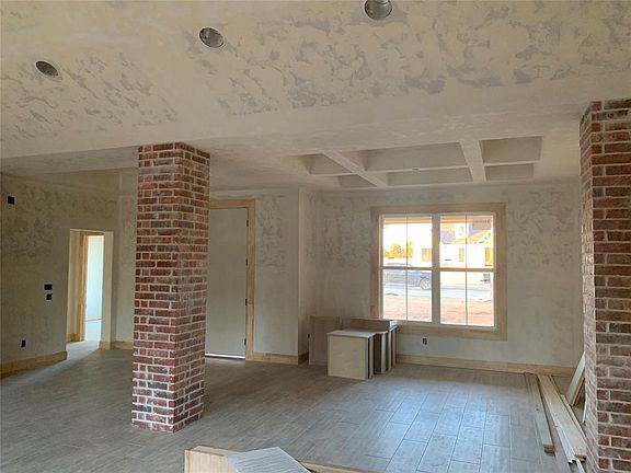 4th image of 14028 N Ridge Dr