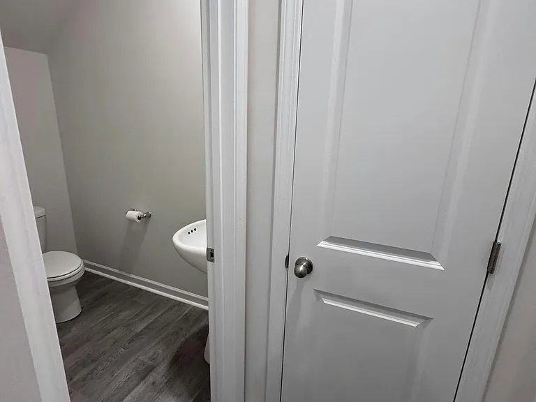 285 Moyer Dr — Photo 13
