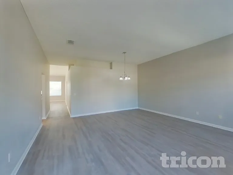 3264 Abbeyfield Dr E — Photo 4