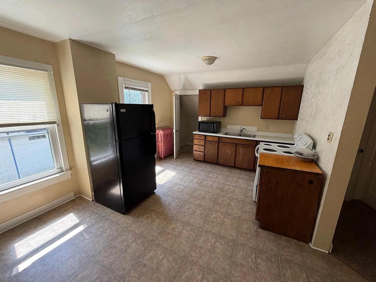 140 E. 1st Street — Photo 2