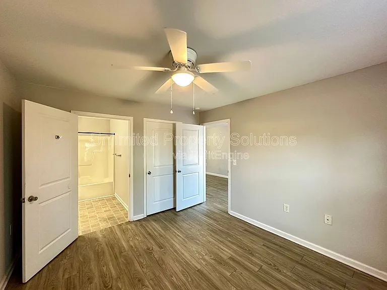 370 S Kerr Ave #106 — Photo 10