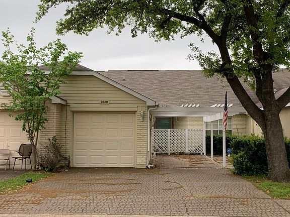 4th image of 2520 Glenmore Dr