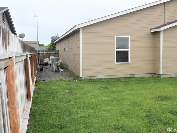4th image of 400 E Linden Ave