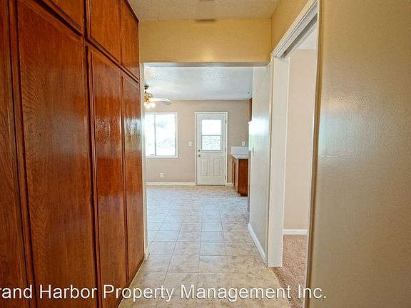5th image of 2552 W 232nd St