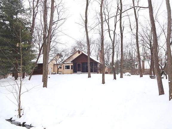 4th image of 7862 Country Brook Ln
