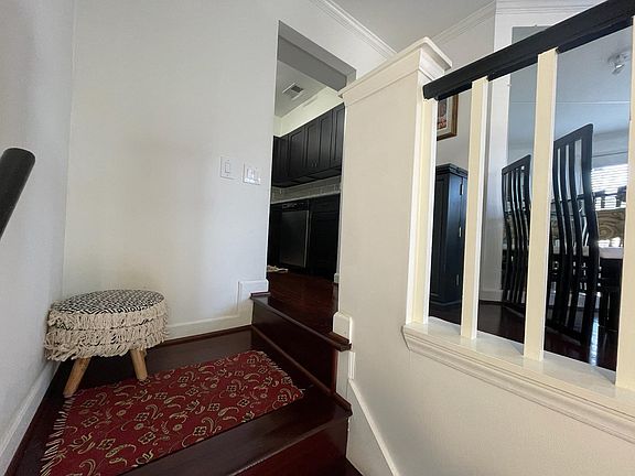 3rd image of 5701 Chapman Mill Dr APT 140