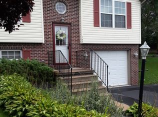 165 Arbor Bluff Dr, Pleasant Gap, PA 16823
