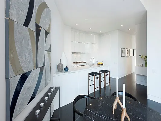 Rented by Sotheby's International Realty | media 25