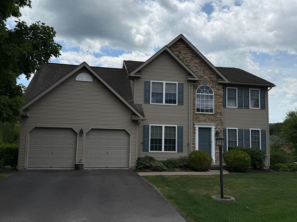 130 Lorinda Ln
