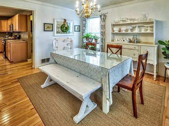 4th image of 707 Breckland Dr