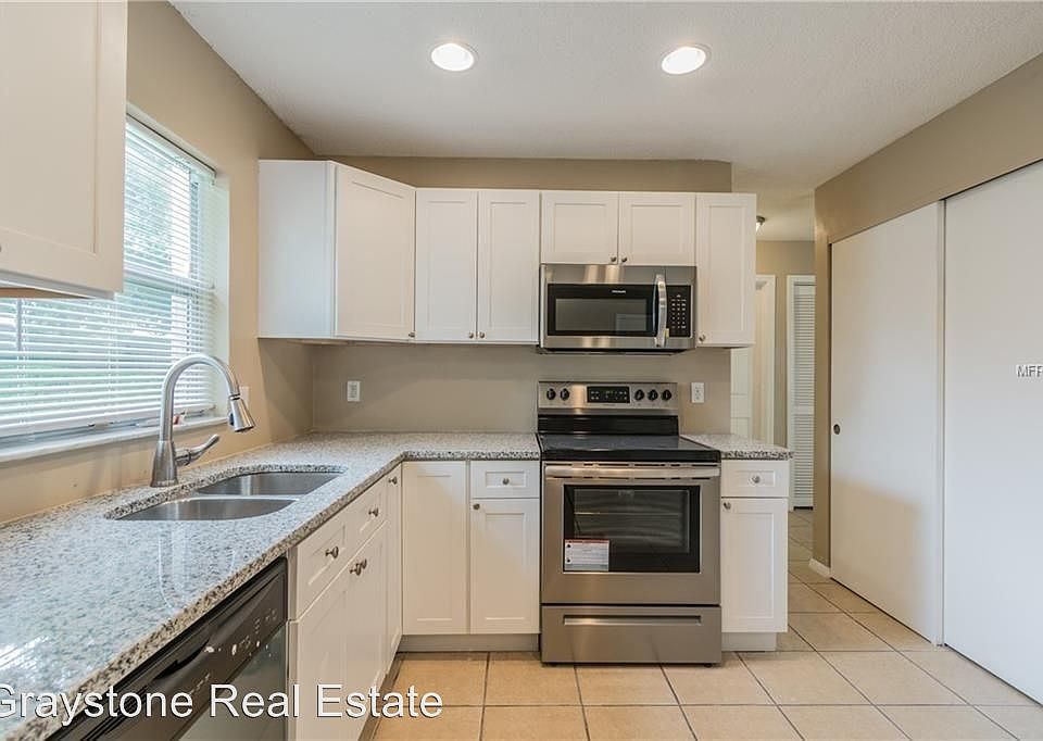 1st image of 9649 Marlinton Ln