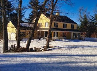 2 Brackett Hill Rd, Charlton, MA 01507