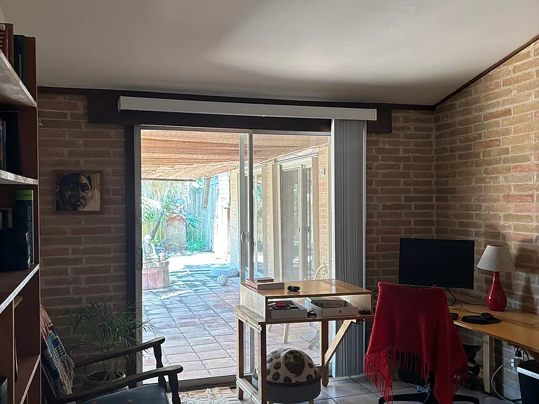 Bedroom/office