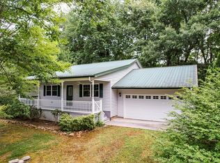 378 Fulcher Rd, Franklin, NC 28734