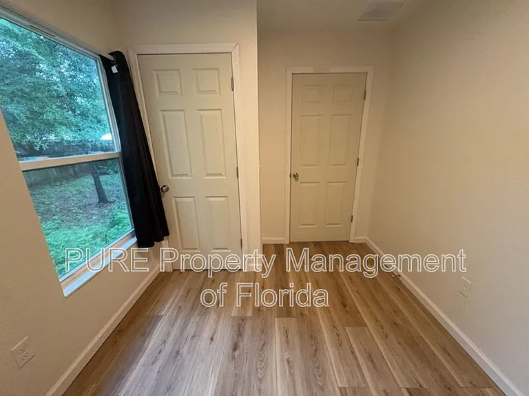11330 NE 66th Ln — Photo 45