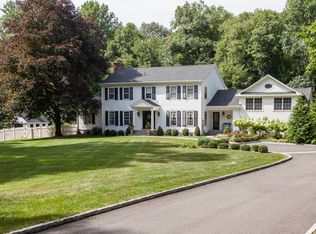 80 Danforth Dr, New Canaan, CT 06840