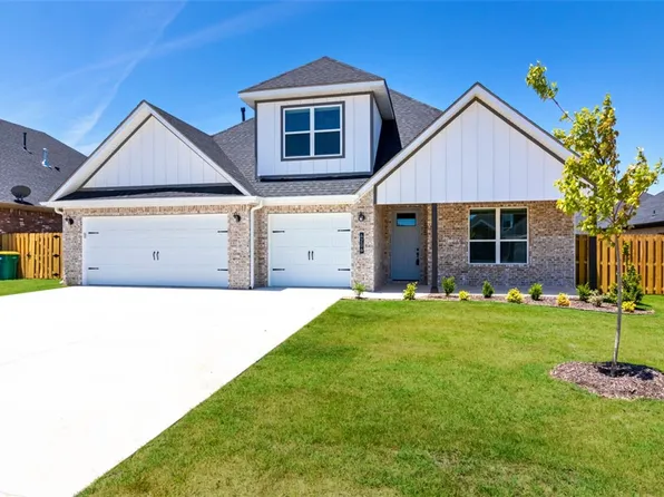 6206 S 59th St, Rogers, AR 72756