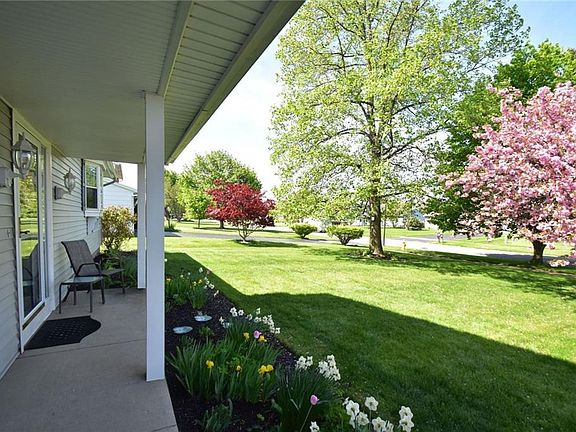 4th image of 52 Craftwood Ln