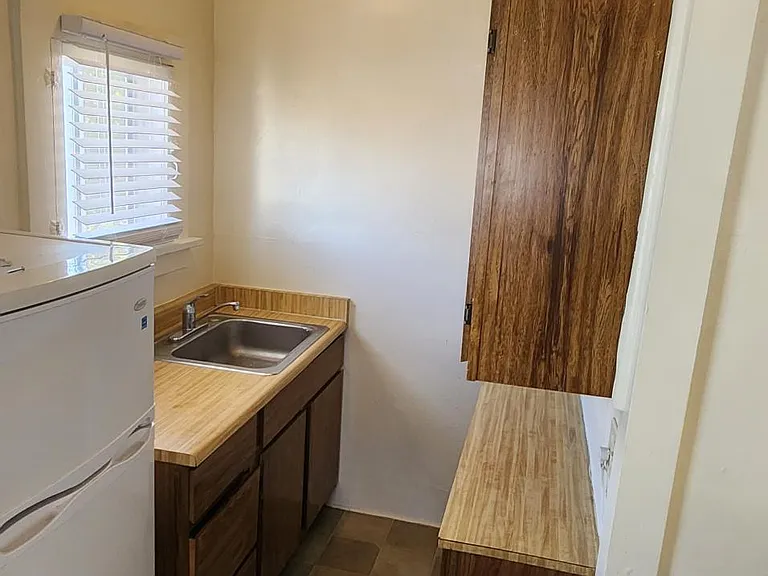 632 Hill Ave #6 — Photo 6
