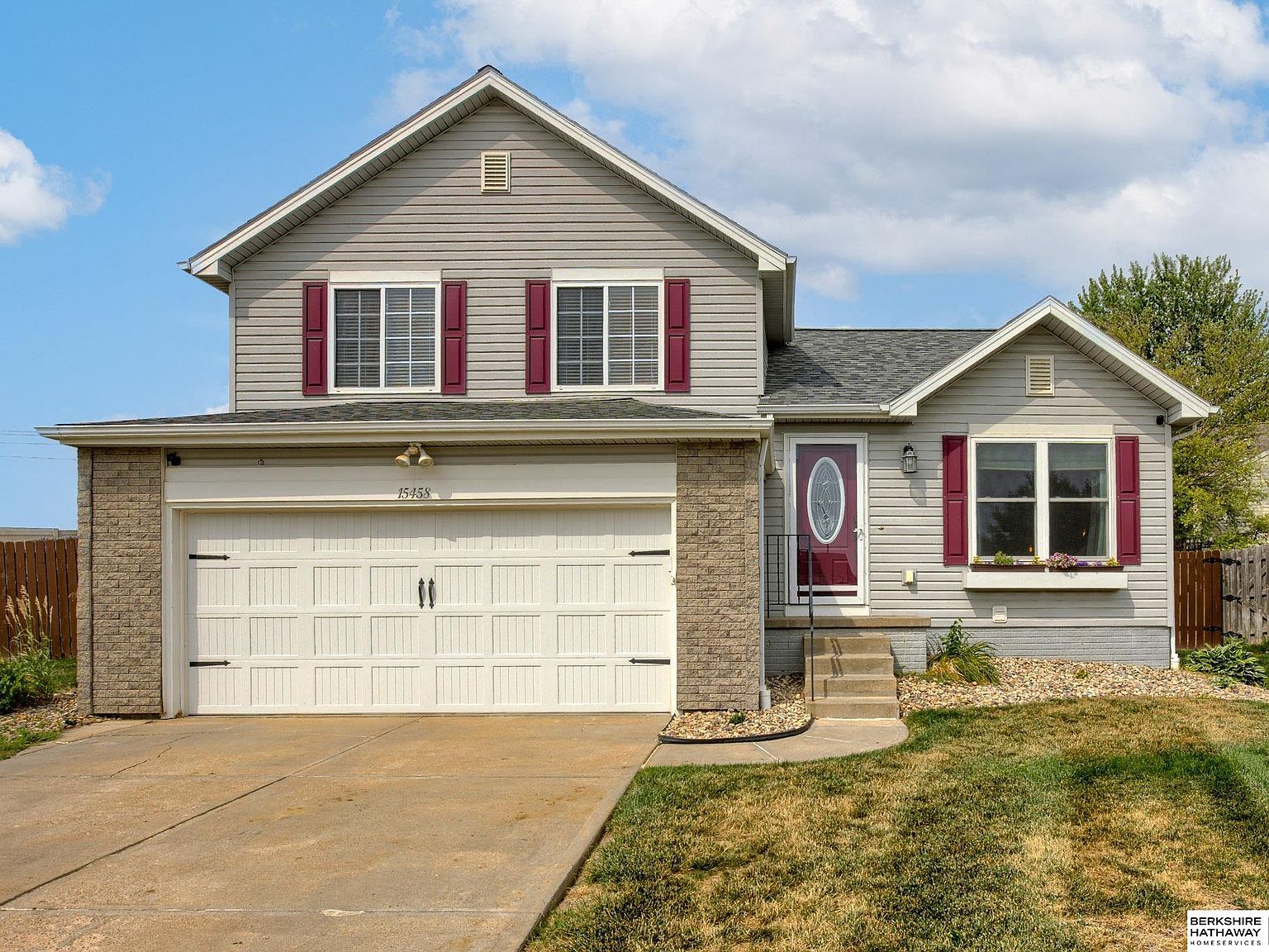 15458 Mormon Cir, Bennington, NE 68007 Zillow
