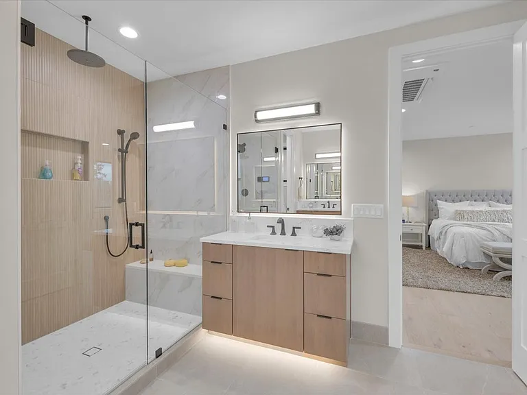4025 172nd Ave NE #1 — Photo 32