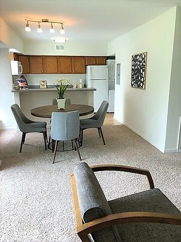 1 Bedroom Deluxe Dinning Area 1 Bedroom Deluxe Dinning Area