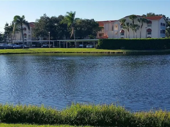 9300 Clubside Cir, Sarasota, FL