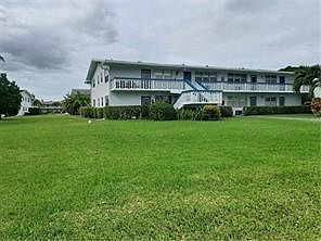 1st image of 36 Farnham Cres #36-B