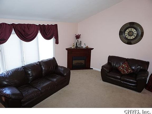 4th image of 8165 Gatewood Dr