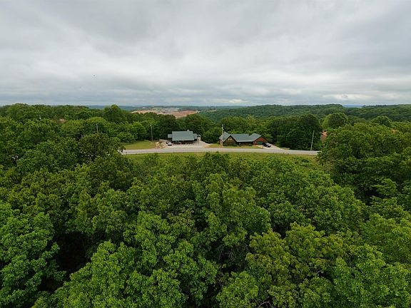 3rd image of Devils Pool Rd