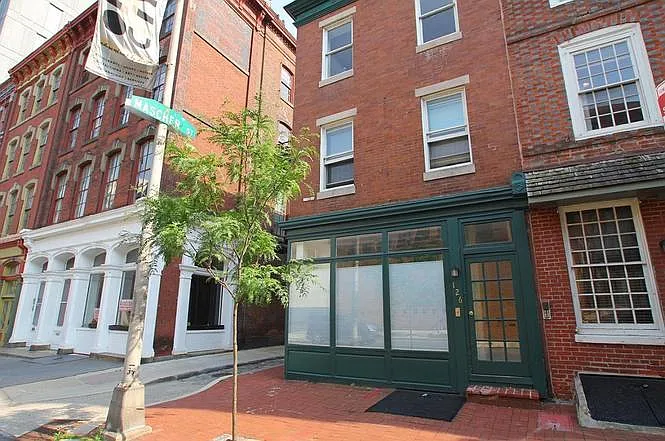 Building Photo - 126 Arch St #5