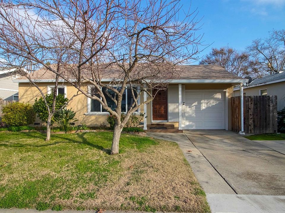 1st image of 427 Lilac Ln