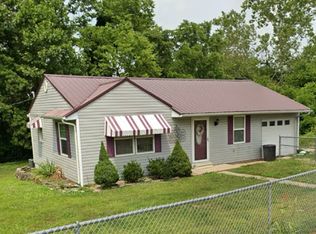 569 Glades Rd, Berea, KY 40403