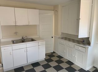 1026 McReynolds Ave NW, Grand Rapids, MI 49504