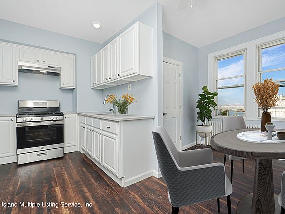 3rd image of 189 Fillmore St