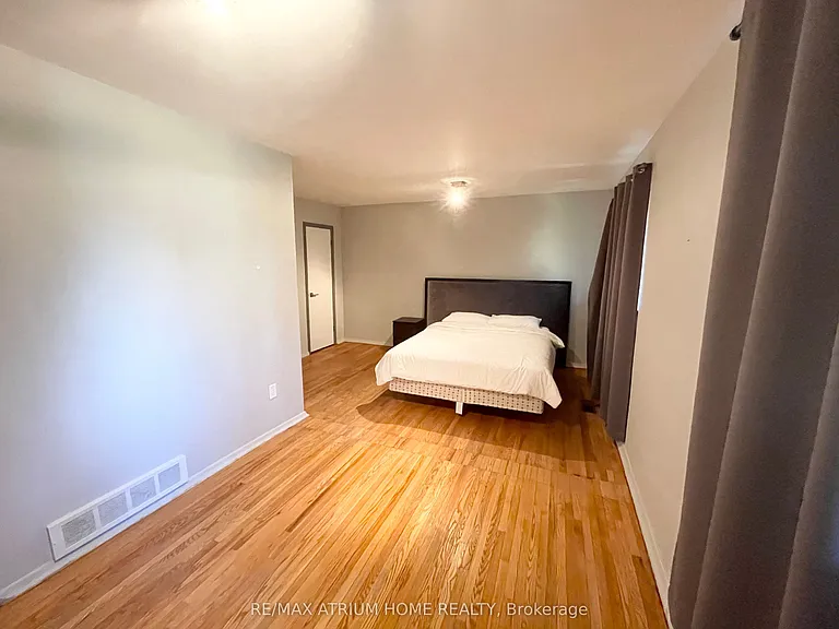 9740 Keele St — Photo 14