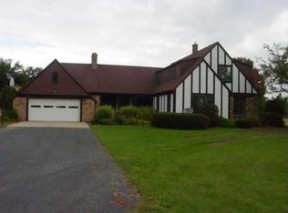 10127 Bennett St SE, Lowell, MI 49331