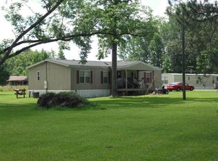 910 Shoo Fly Rd, New Bern, NC 28560